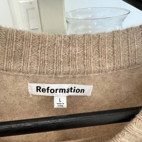 Reformation 100%wool Sweater - Picture 2 of 7